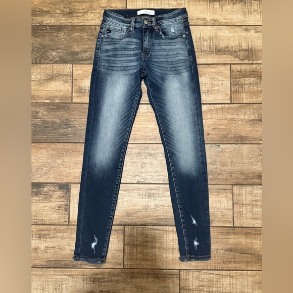 KanCan Denim - Like New KanCan Mid-Rise Skinny Denim Jeans Size 1/24